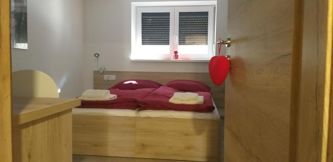 Guesthouse Ursa Preddvor Dış mekan fotoğraf